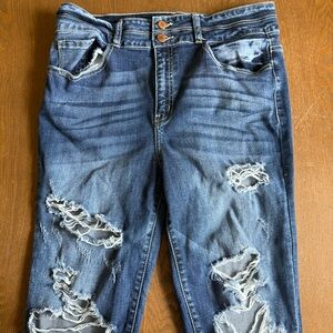 Kancan Signature distressed jeans